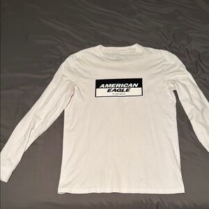 American Eagle Long Sleeve Shirt